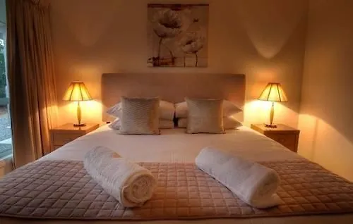 Azjure Studio Retreat Stanthorpe Australien